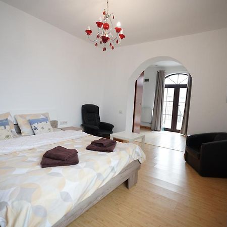 Anuta Hotell Breaza  Exteriör bild