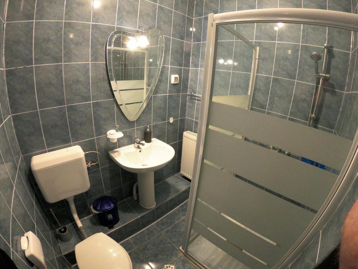 Anuta Hotell Breaza  Exteriör bild